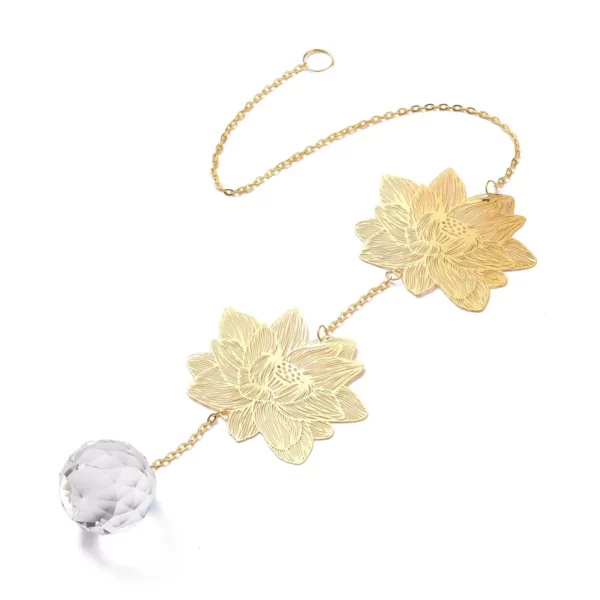 notre élégant attrape-soleil Lotus doré, une pièce décorative raffinée